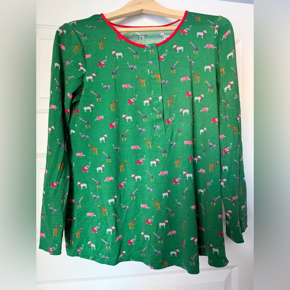 Magnetic Me | jingle Bell women’s pajamas